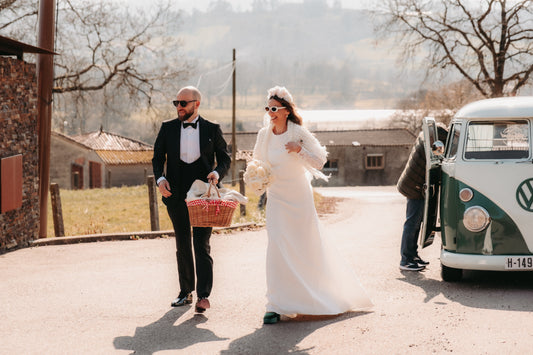 Cómo Abrigar Tu Look de Novia: Elegancia y Calidez