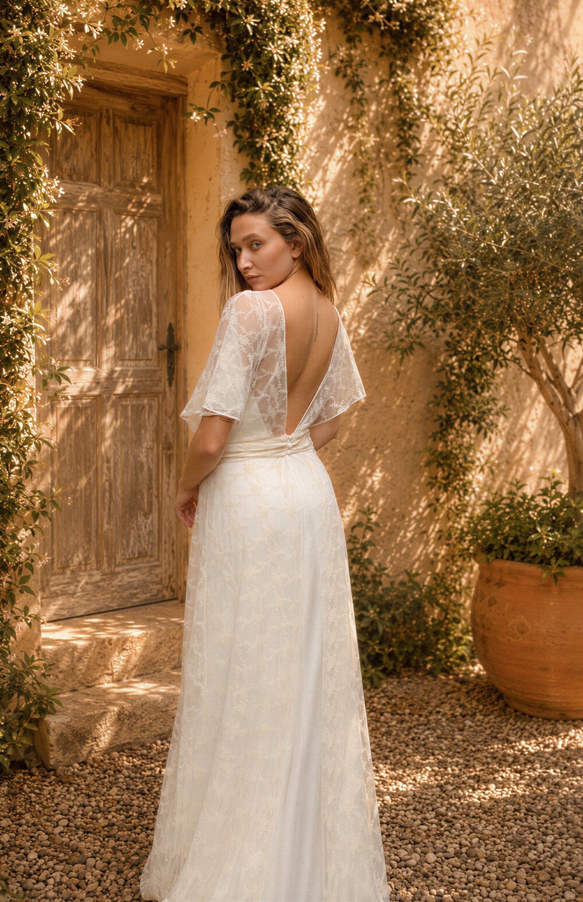 Flora Open Back