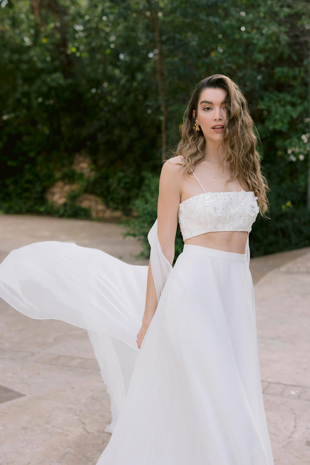 Capa Minerva & Crop Top Loto & Falda Maddi - Otaduy