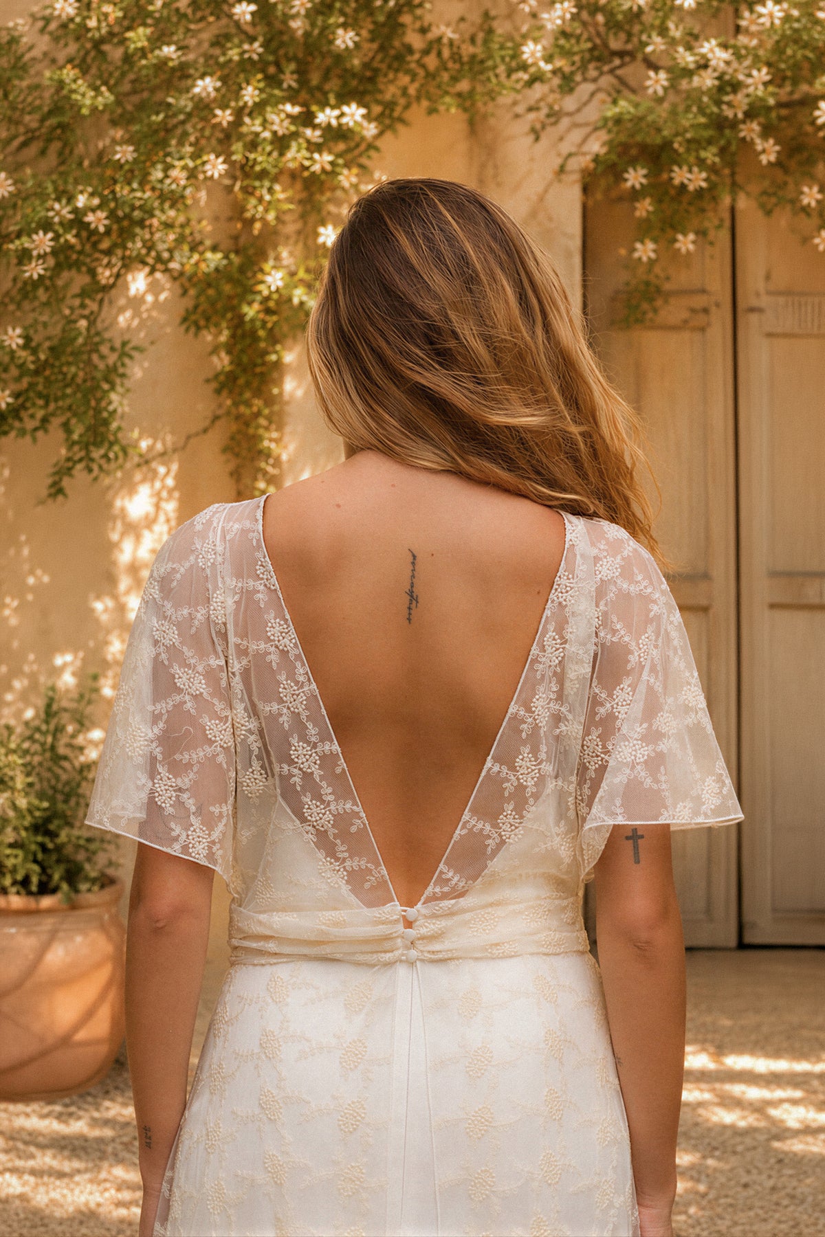 Flora Open Back
